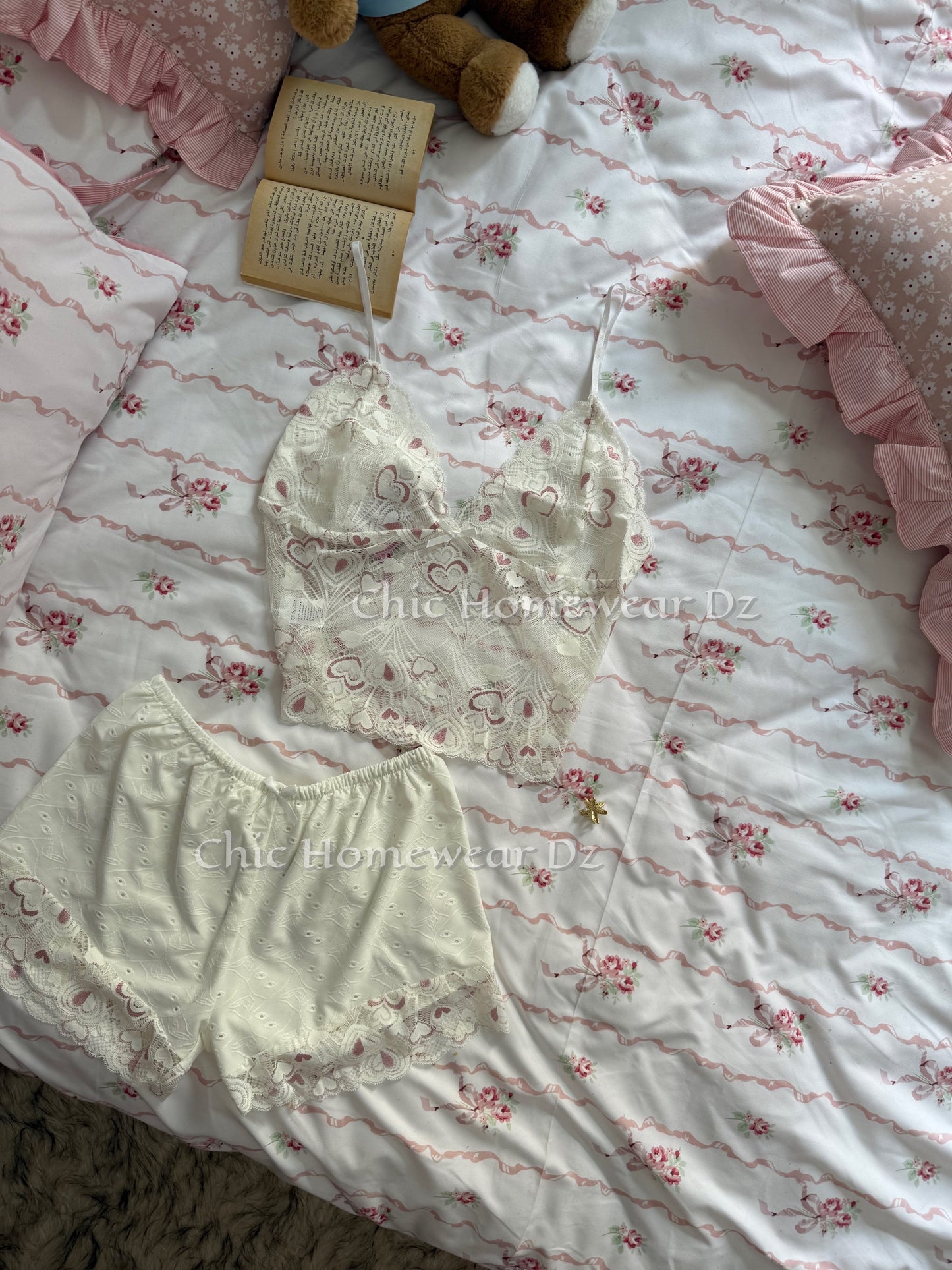 Ensemble short dentelle