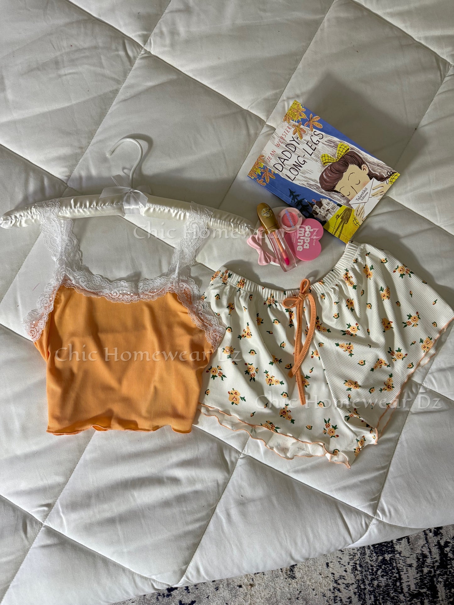 Ensemble Fleur and Dentelle