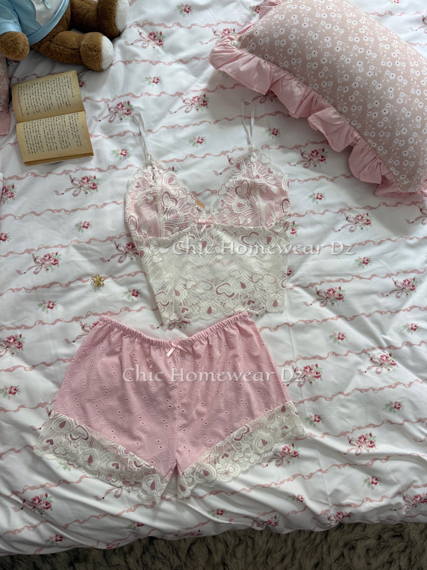 Ensemble short dentelle