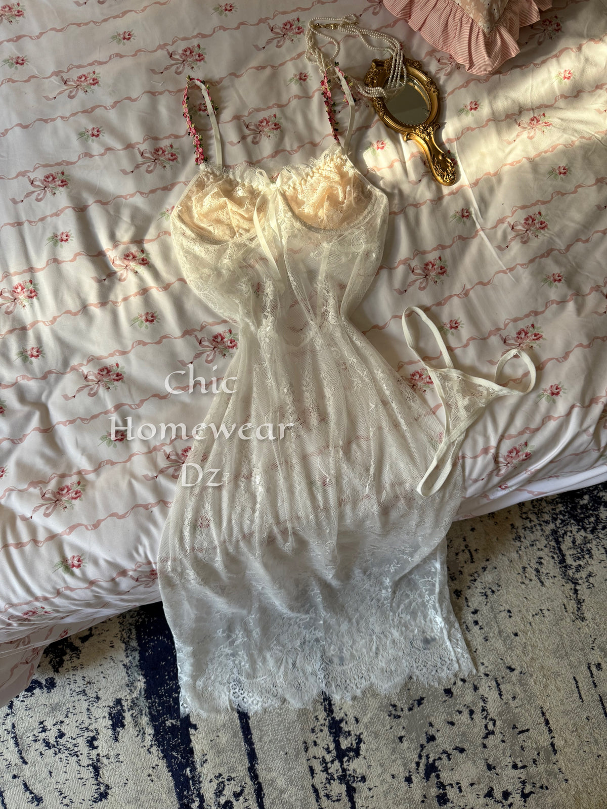 Nuisette Fleur de dentelle