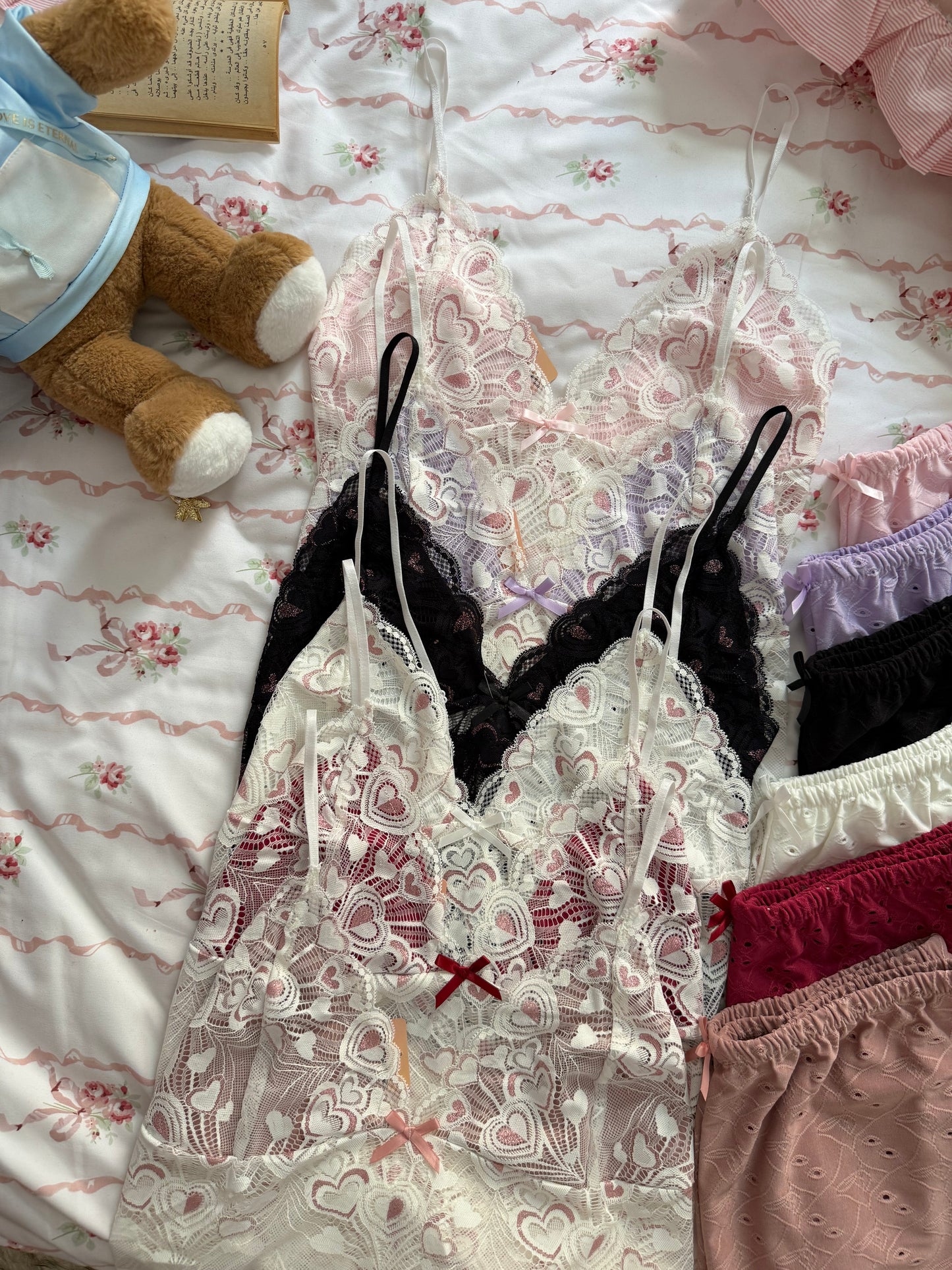 Ensemble short dentelle