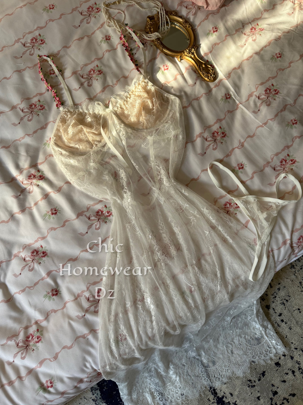 Nuisette Fleur de dentelle