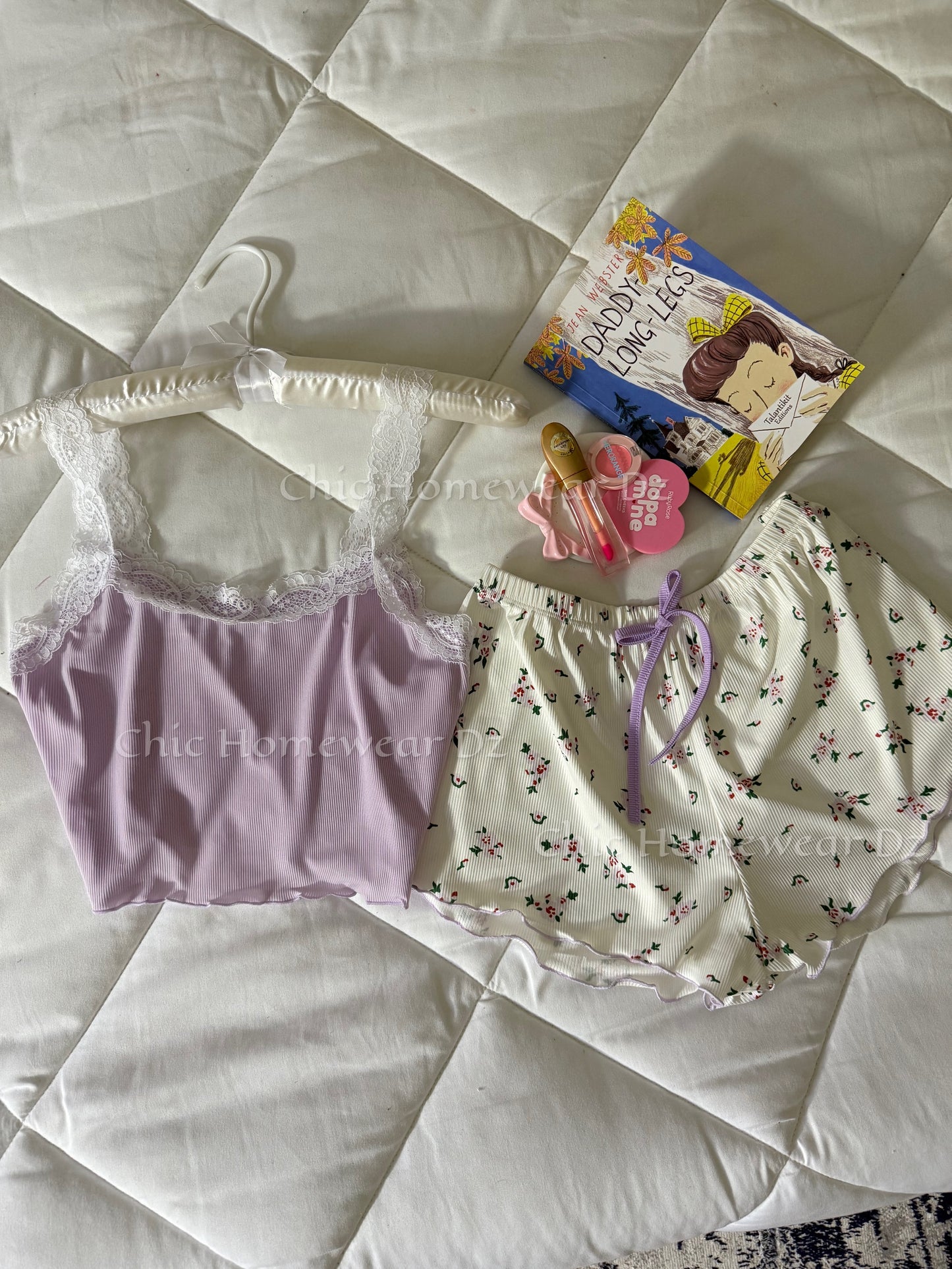 Ensemble Fleur and Dentelle