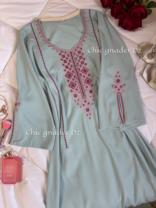 Robe d’hôtesse 04
